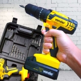 Vonder Parafusadeira Furadeira 3/8′ Bateria Intercambiável De 18 V Sem Bateria E Sem Carregador
