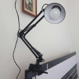 Luminária Articulada De Mesa Abajur Tipo Pixar Com Base E Garra