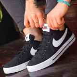 Tênis Nike Court Legacy Canvas Feminino