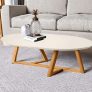 Mesa de Centro Sala Classic Oval com Pés em Madeira Maciça Off White/Amendoa