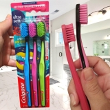 Colgate Escova Dental Colgate Ultra Soft, 3 Unidades