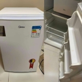 Frigobar Midea 124L