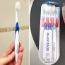 Sensodyne Escova Dental Gentle para Dentes e Gengivas Sensíveis 3unid