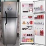 Geladeira frost free Electrolux TF39 inox com freezer 310L 127V