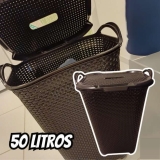 Cesto Rattan Tampa Basculada Com Alça 50 Litros Arqplast