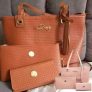 Kit Bolsa Feminina Tipo Sacola + Necessaire + Carteira Willibags