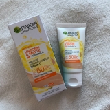 Garnier Protetor Solar Hidratante Efeito Matte FPS50 Uniform